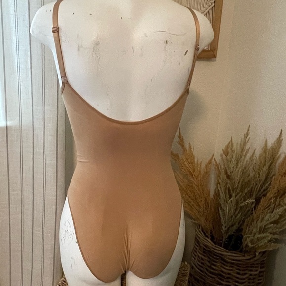 Skims Seamless Sculpting Full Bottom Bodysuit L/XL - Picture 4 of 5